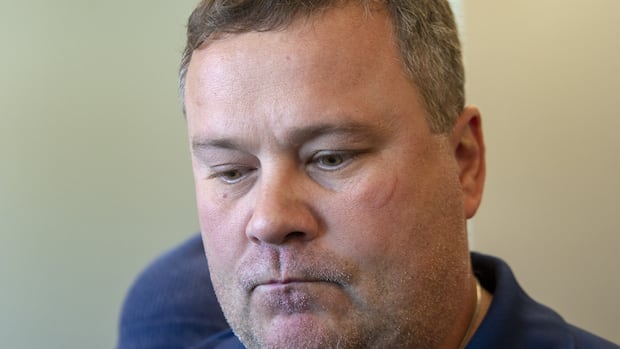 New Netflix series about a hockey team’s bus crash hits a nerve in Sask.