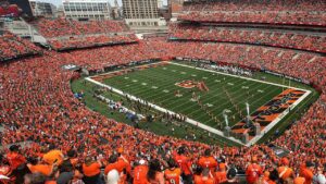 Kim Wood, NFL’s first full-time strength coach and weight training pioneer, dead at 80