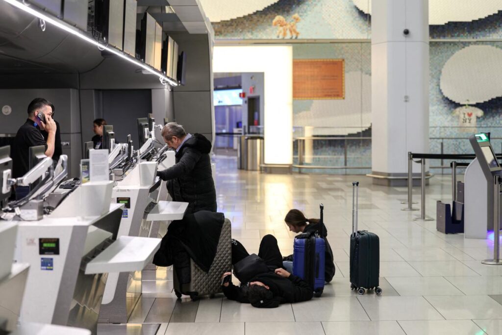 Here’s what airlines owe you if you’re stranded by Winter Storm Fern