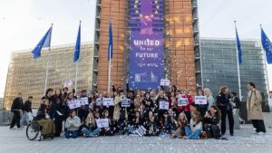 Activists hail ‘historic’ EU’s decision on accessible abortion