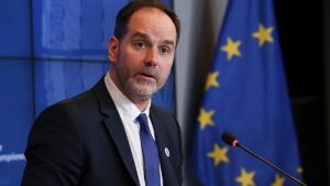 Russia not negotiating in good will, Polish minister says