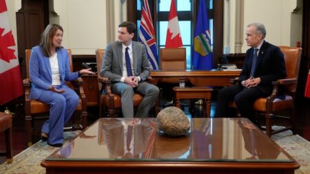 B.C.’s Eby says no significant pipeline updates in meeting with Carney, Alberta’s Smith