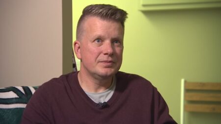 Stream of sports betting ads from outside Manitoba trigger former gambling addict, he says