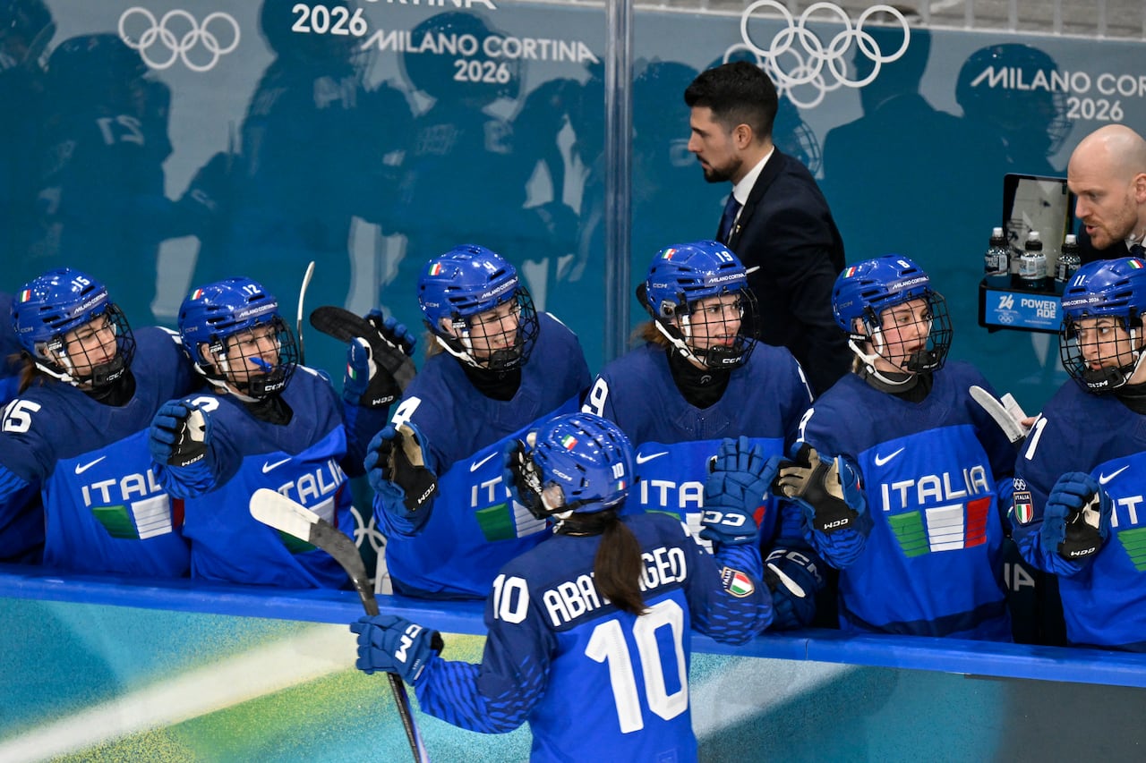 Hockey players on the bench