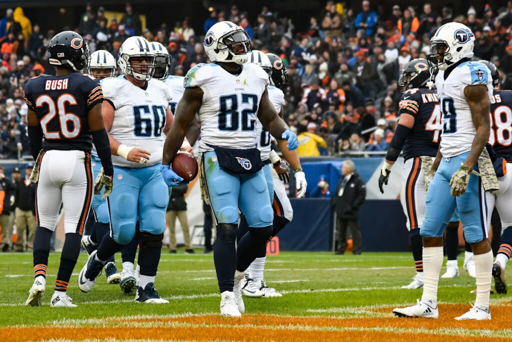 Ex-Titans TE Delanie Walker to be featured in Super Bowl LX commercial