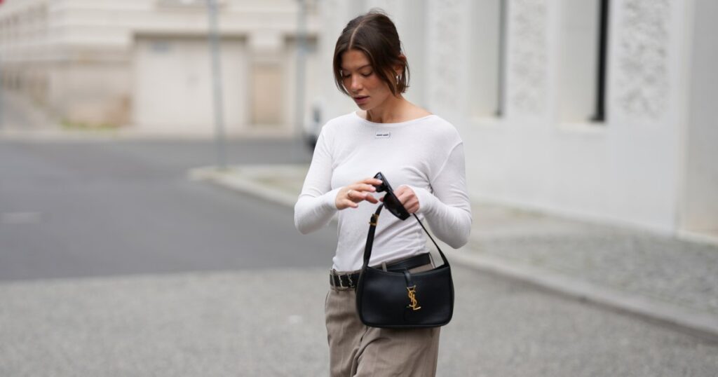 Love East Coast Style? These 17 Boat-Neck Tops Nail the Look — And Flatter Your Collarbone