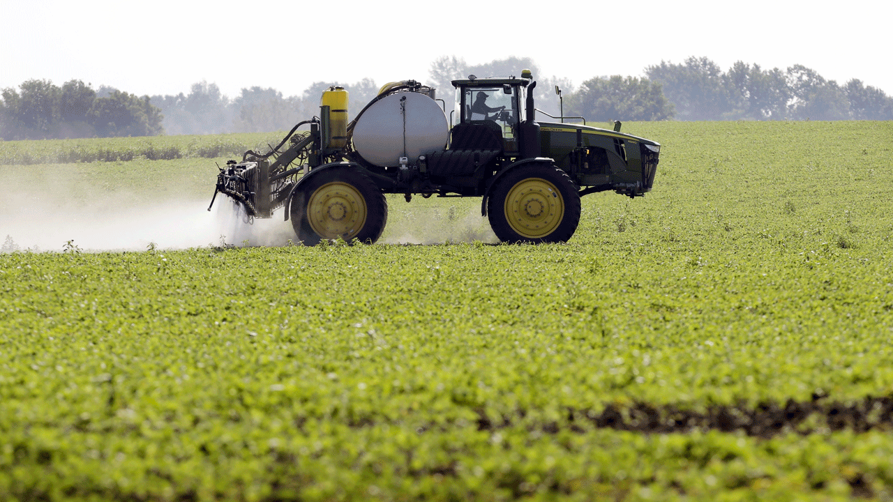 Pesticide in food that's 'making America sick again' may get free pass