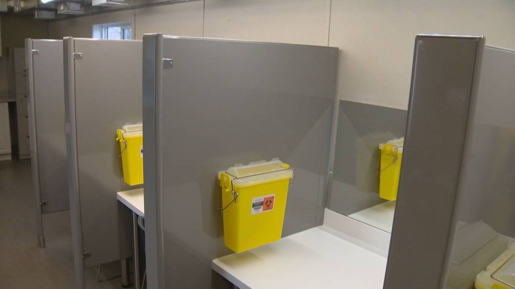 Click to play video: 'Calgary councillor wants province to shut down Sheldon Chumir supervised consumption site'