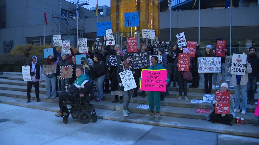 Click to play video: 'Future of Calgary supervised consumption site to be decided by city council'