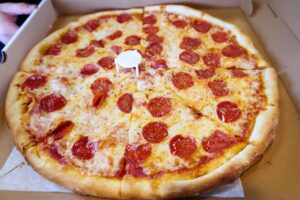 Popular pizza chain receives most complaints for overpriced pies, new study reveals