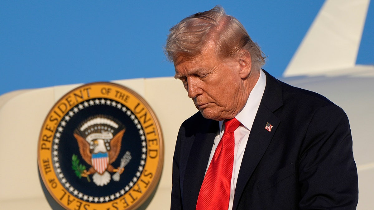 Donald Trump New York Airport