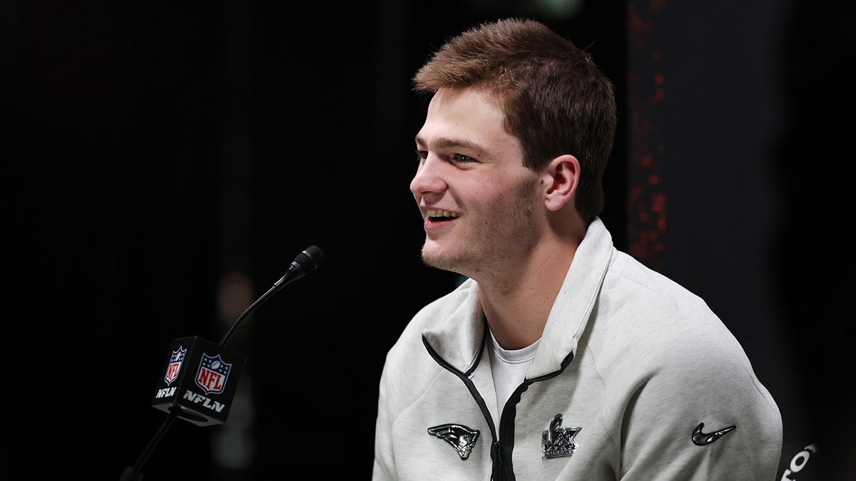 Drake Maye takes questions