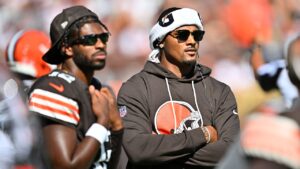 Browns to hold open QB competition between Shedeur Sanders and Deshaun Watson, GM says
