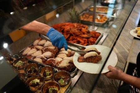Is the Las Vegas buffet dead?