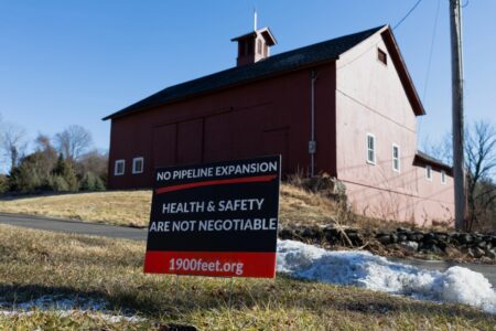 In Connecticut, opposition to Iroquois natural gas project crosses party lines