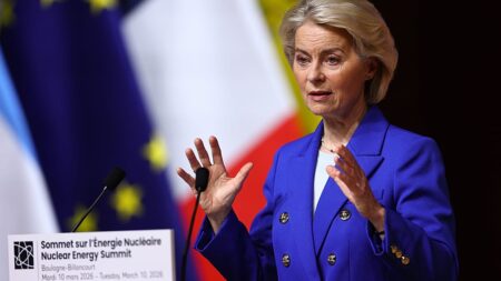 Commission resists overhaul of carbon pricing, calls for tax cuts