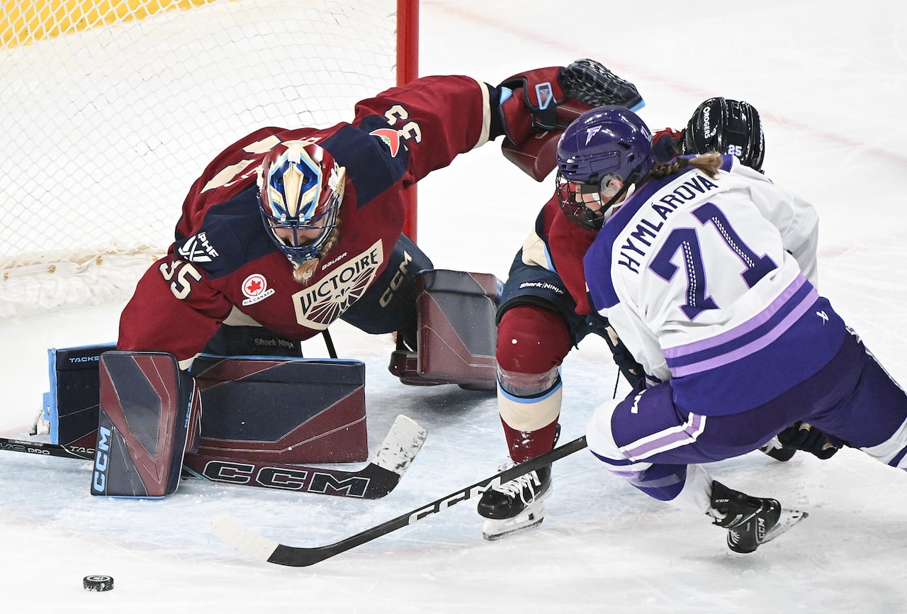 A Montreal Victoire goalie defends her goal.