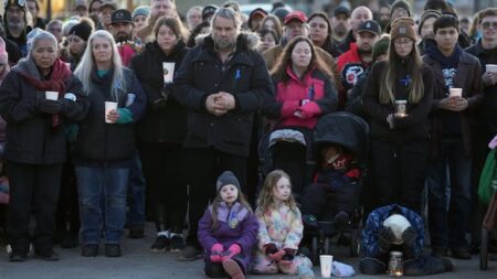 ‘Red flag’ gun laws under scrutiny after Tumbler Ridge, B.C., shooting