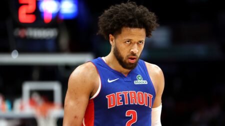 NBA MVP candidate, 24, diagnosed with collapsed lung as playoffs near: report