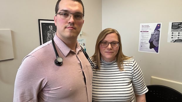 Back to the fax? Doctors say Ottawa’s plans to axe prescription software leaves them in limbo