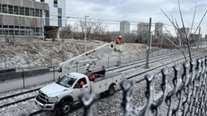 Why do electric flashes keep breaking Ottawa’s LRT?