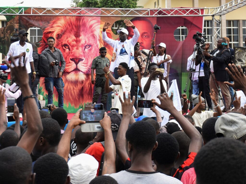 Poor in oil-rich Republic of Congo: As election looms, youth want change