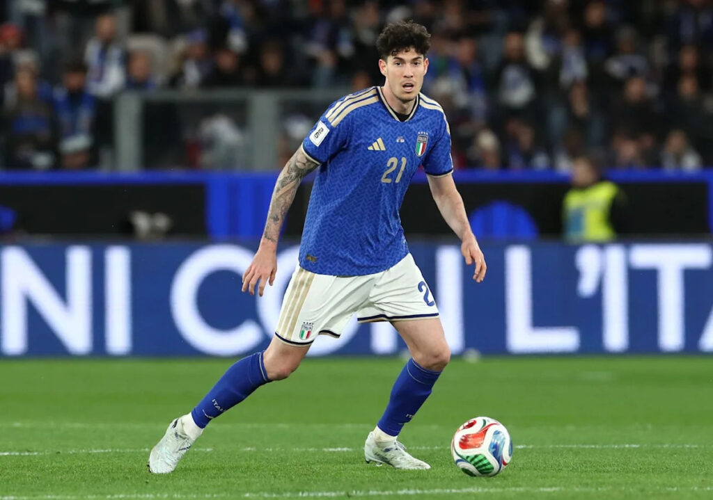 Barcelona begin contract discussions with top defensive target – Romano