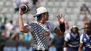 If Tom Brady is “happily retired,” why did he ask the league about playing?