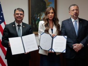 Costa Rica to accept 25 deportees per week under Trump deportation effort