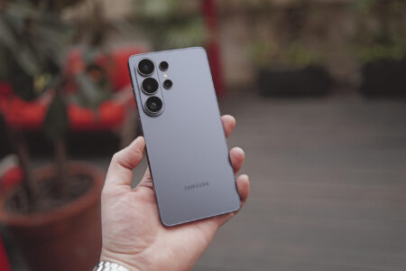 Check Out the Galaxy S26 Ultra’s Sleek Design and Privacy Display