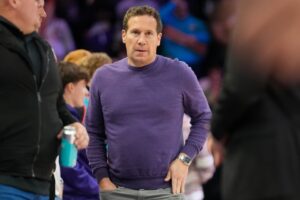 Phoenix Suns’ Mat Ishbia, minority owners agree to mediation process in financial dispute