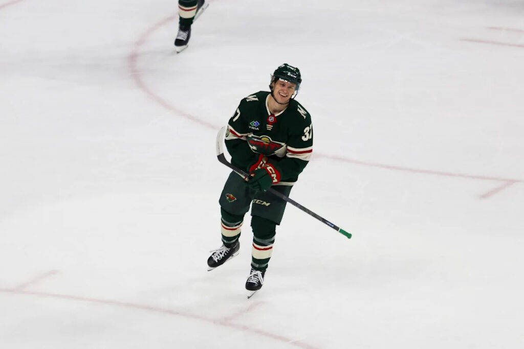 Wallstedt makes 35 saves for Wild in a 3-2 win over the Ducks in a playoff tuneup for both teams