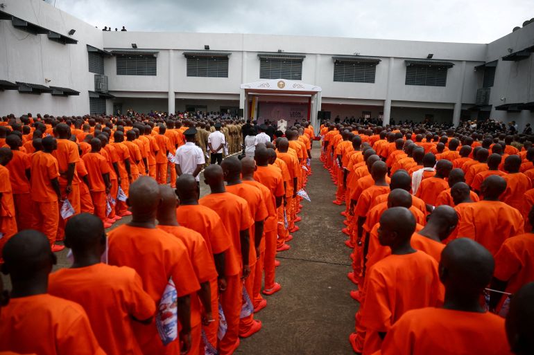 Inmates line up as Pope Leo XIV visits the Bata prison in Bata, Equatorial Guinea, April 22, 2026. REUTERS/Guglielmo Mangiapane TPX IMAGES OF THE DAY