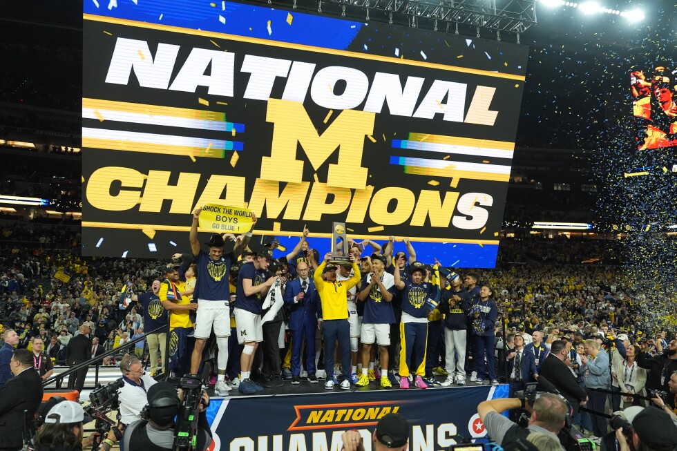 Michigan wins program’s 2nd national title, beating UConn 69-63