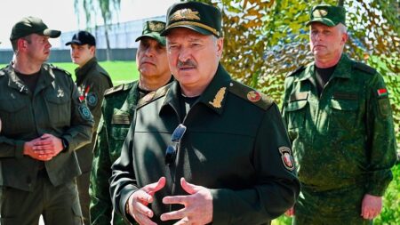 Lukashenka offers to meet Zelenskyy amid new Russian offensive threat
