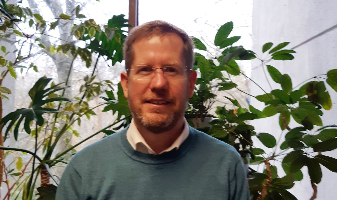 Sean Tucker is an associate professor of occupational health and safety in the Faculty of Business Administration at the University of Regina. 