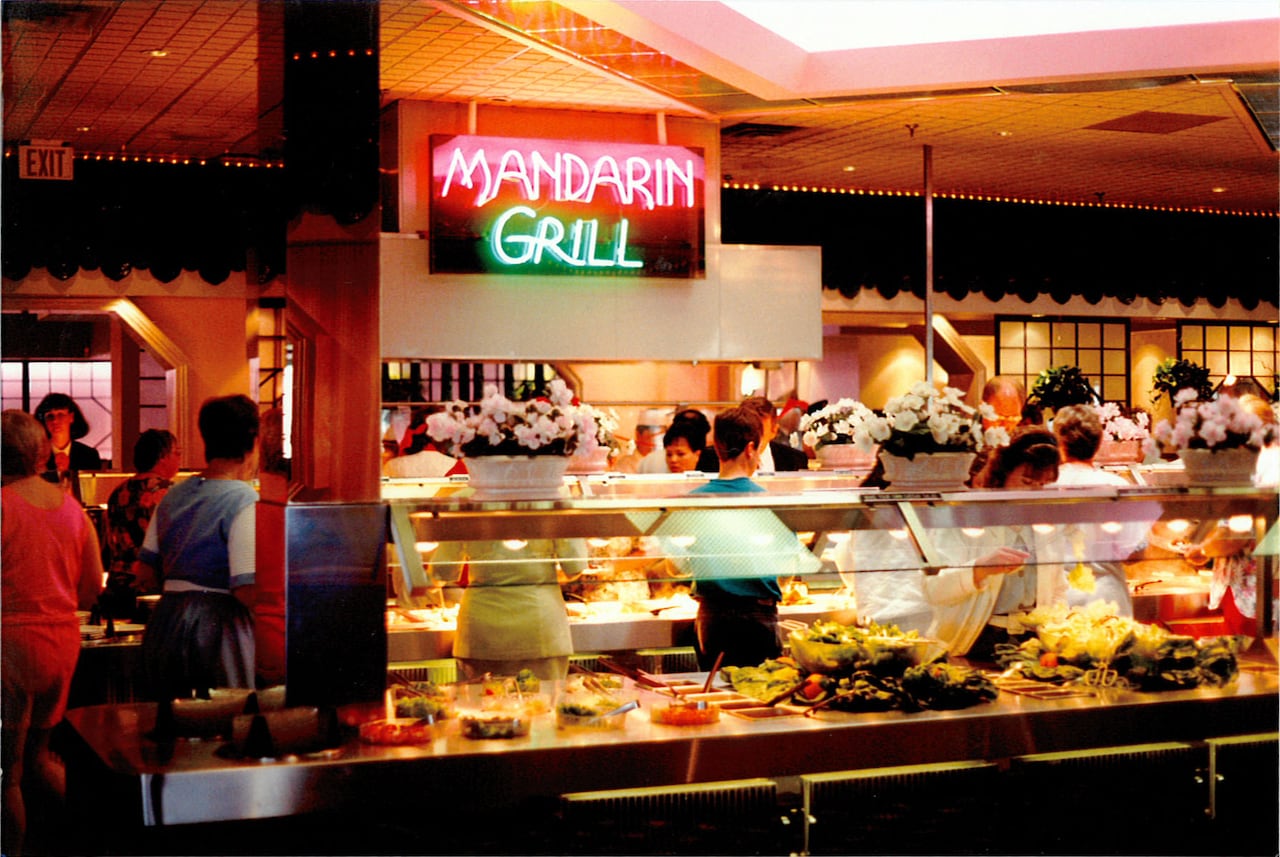 A photo showing a grilling section of a Mandarin restaurant.