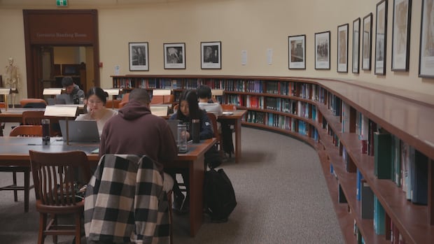 Ontario estimated to lose more than a 3rd of its international students after permit cap: StatsCan