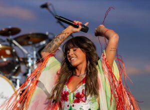 Ella Langley Joins Ariana Grande, Mariah Carey And Justin Bieber In A Chart Feat