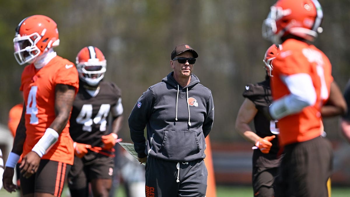 Todd Monken looks on during Cleveland Browns minicamp.