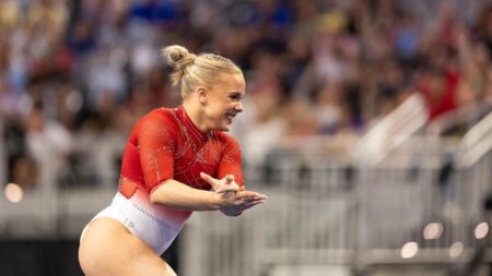 World Champion Joscelyn Roberson Announces Transfer To Georgia