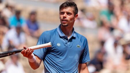Tennis pro abruptly exits French Open mid-match for emergency bathroom break: ‘I need to go’