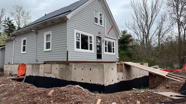Colchester couple say they’re on verge of bankruptcy after incomplete renovation