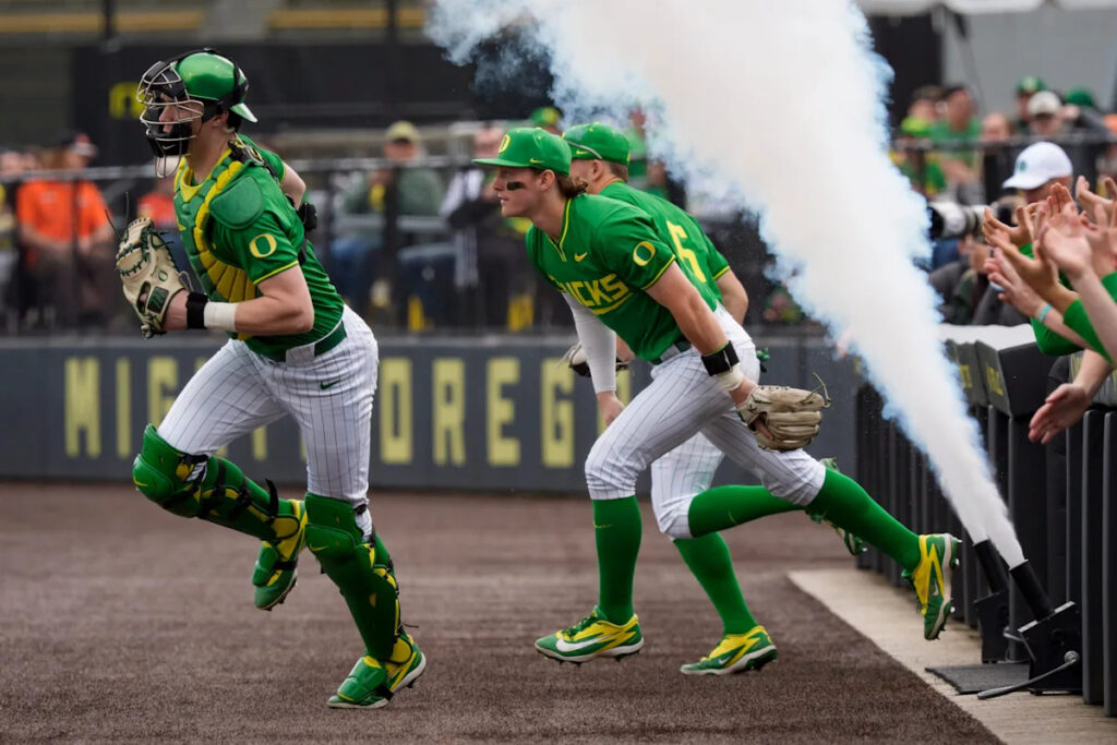 Oregon baseball to face Washington in Big Ten Tournament
