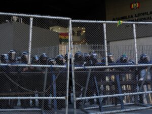 Bolivia in crisis: Social unrest, demands for president to resign escalate