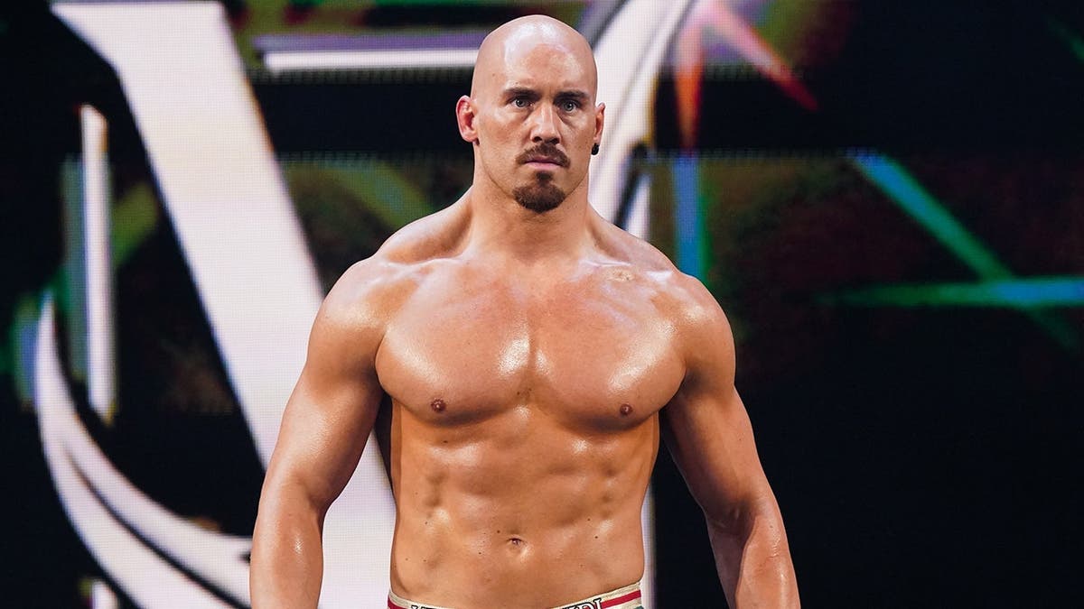 Giovanni Vinci walking to the ring at WWE SmackDown event in Sacramento