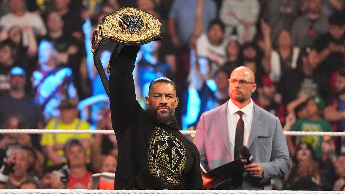 World Heavyweight Champion Roman Reigns making his entrance at Monday Night RAW in Omaha, Nebraska
