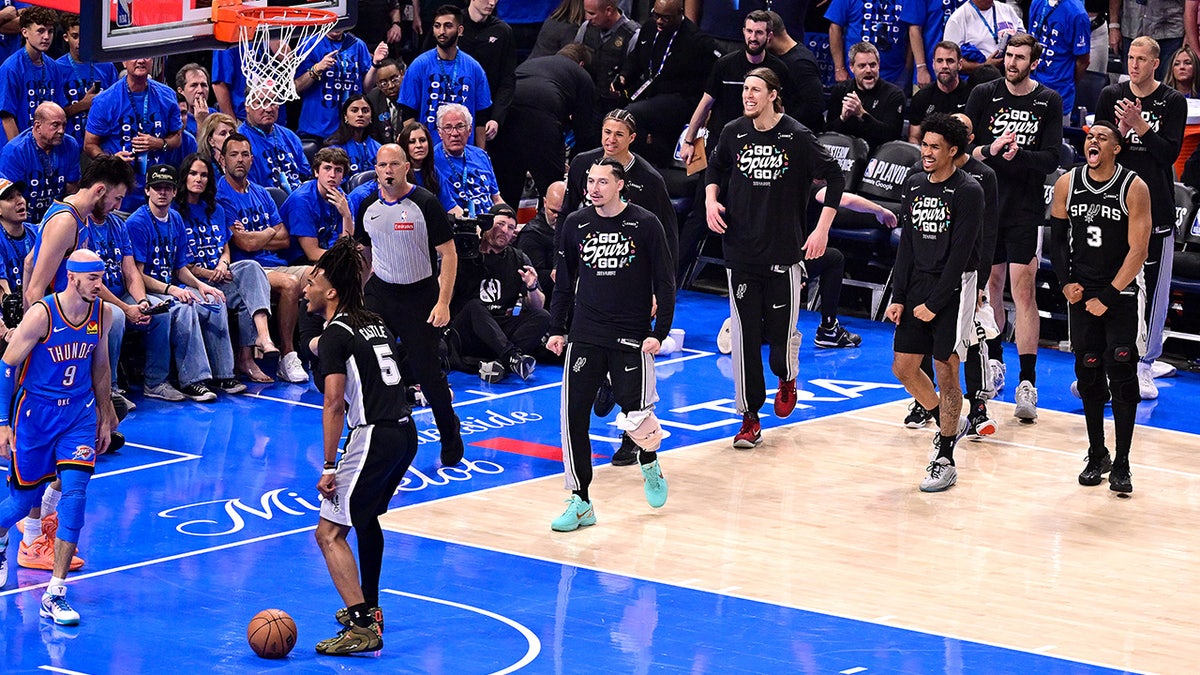 San Antonio Spurs player celebrates 