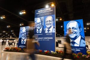 Berkshire Hathaway triples Alphabet stake and invests in Delta and Macy’s