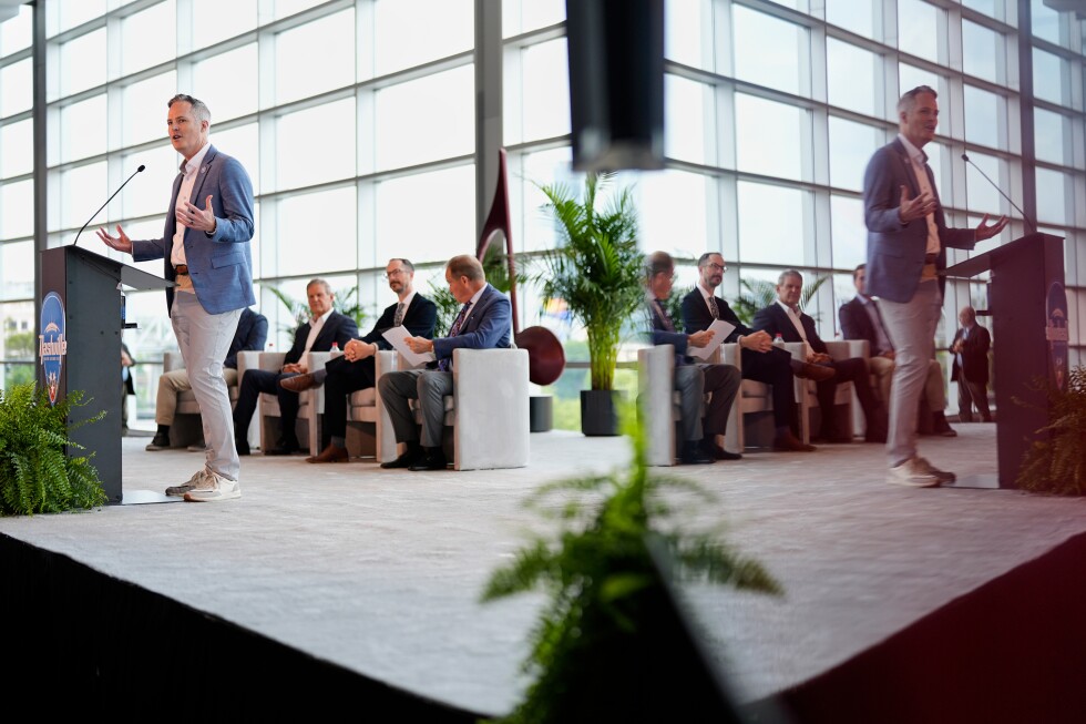Jim Nantz leads celebration of Nashville landing 1st Super Bowl for 2030
